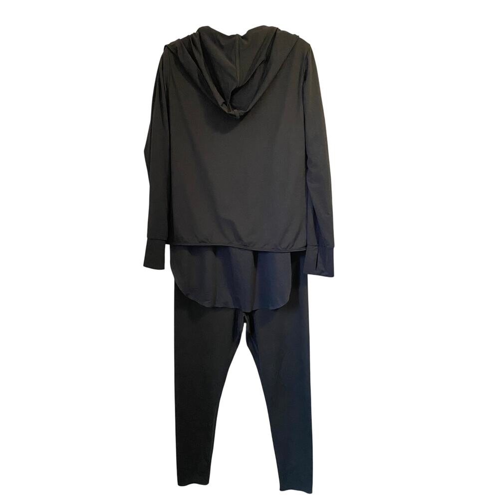 Uniqlo Women's AIRism Soft Jacket, t-shirt and leggings set in black sz. XL-L